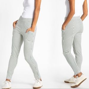 Skinny-Leg | Journey Pants (Mosaic)
6 pockets! Small Long!